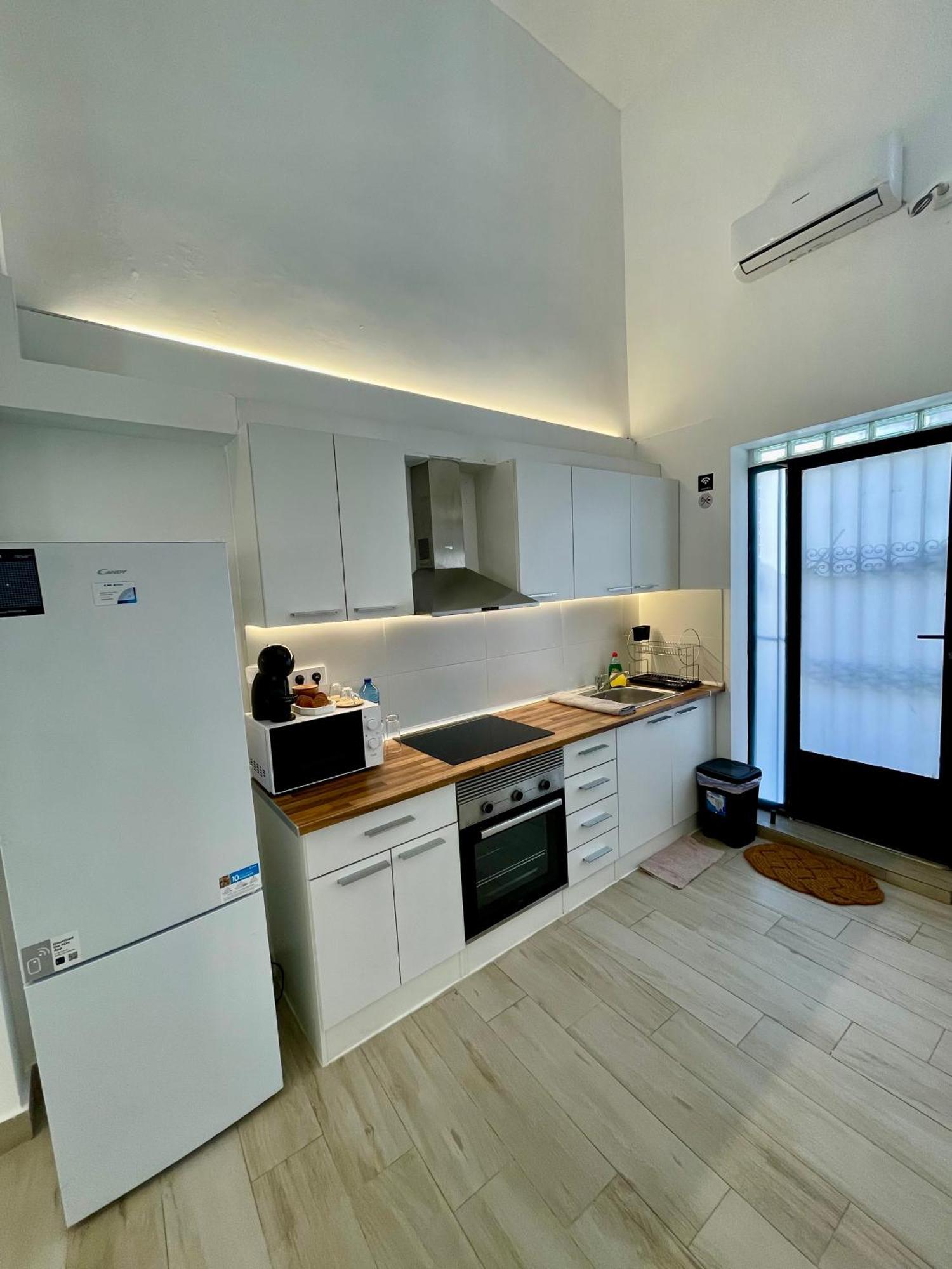 Infinity Apartment อาลิกันเต ภายนอก รูปภาพ